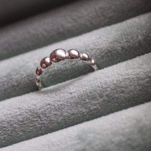 Bubble ring