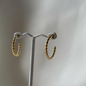 Twisted hoops