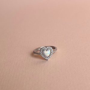 Heart ring